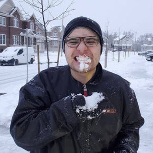 Meet your Posher, Carlos luis